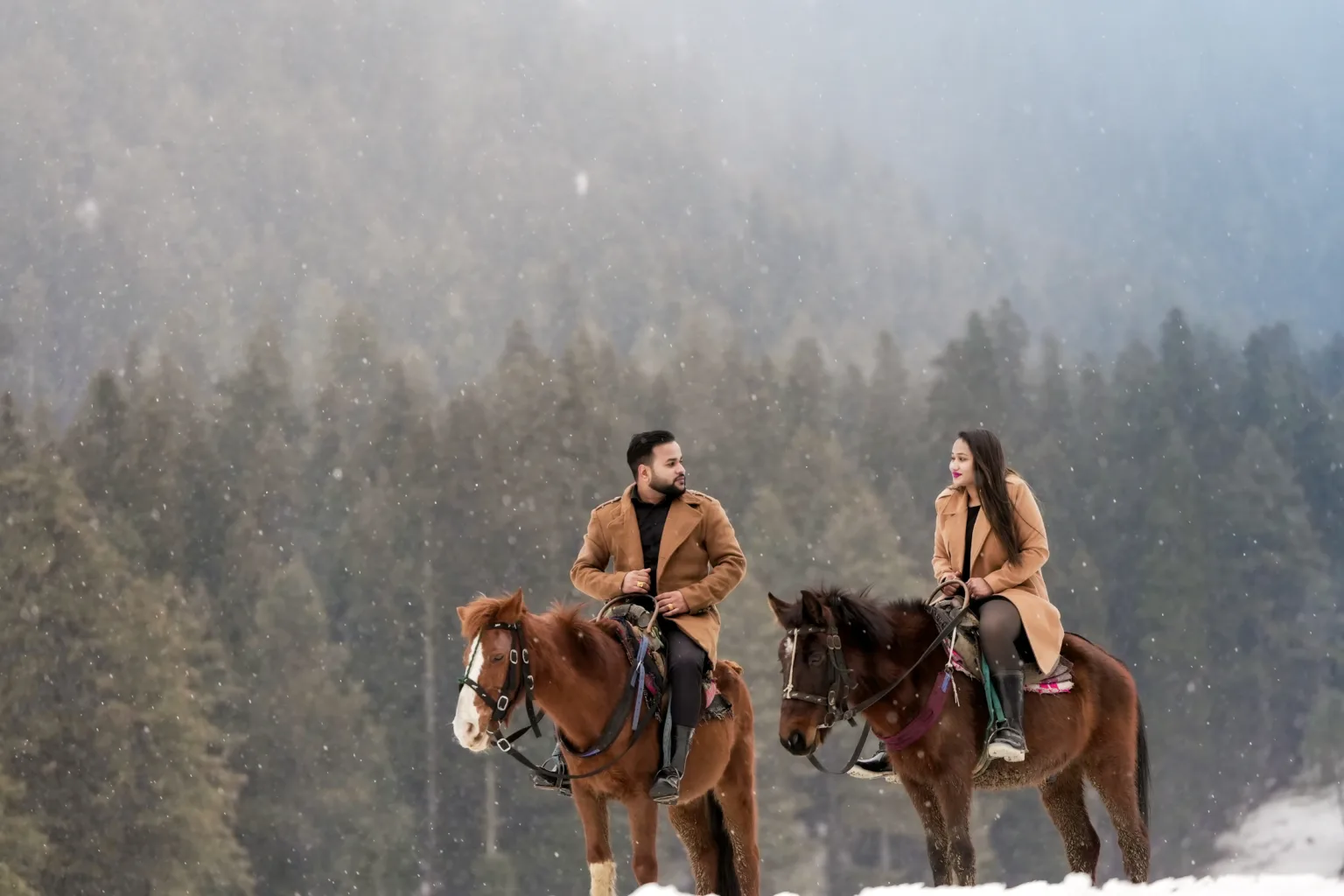 Pre wedding shoot in kashmir (2)